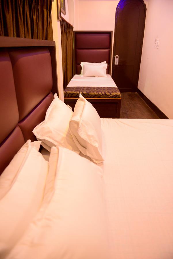Hotel Mm Guwahati Ngoại thất bức ảnh